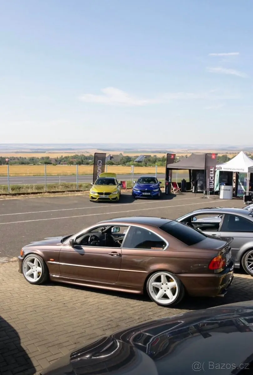 BMW E46 2025 photo 2