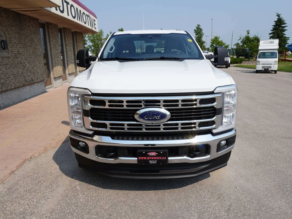 Ford F250 2025 photo 5