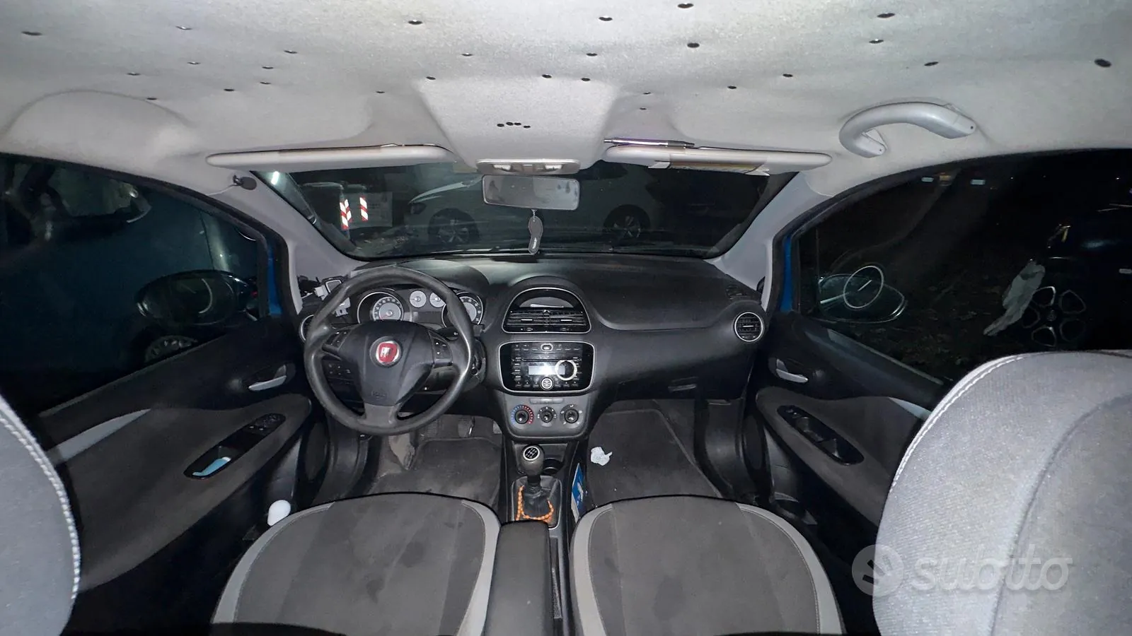 Fiat Punto 2012 photo 5