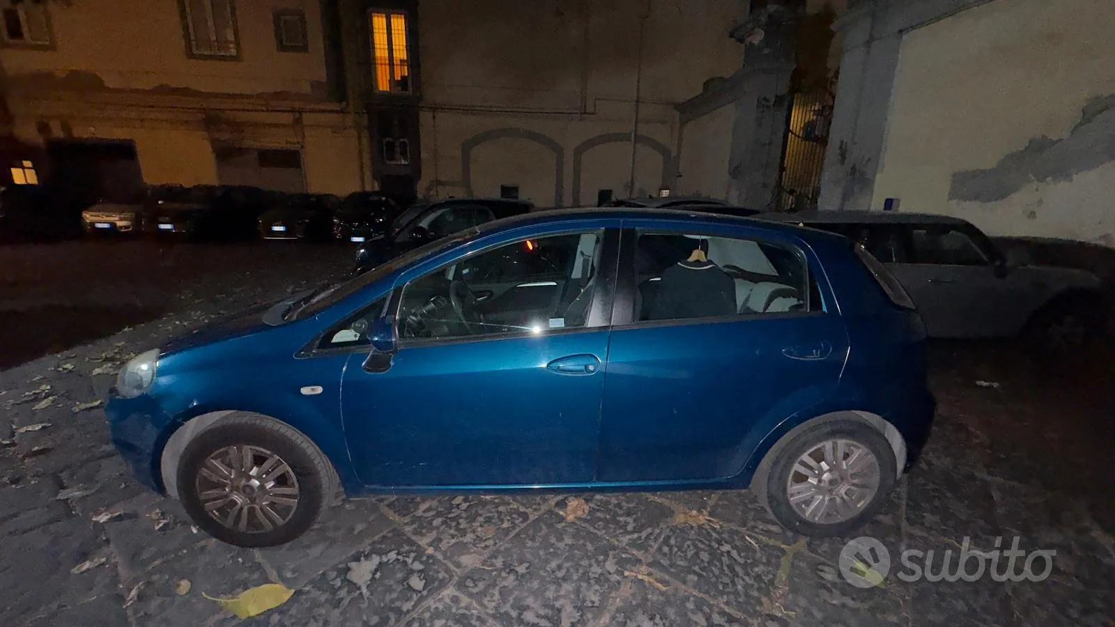 Fiat Punto 2012 photo 3