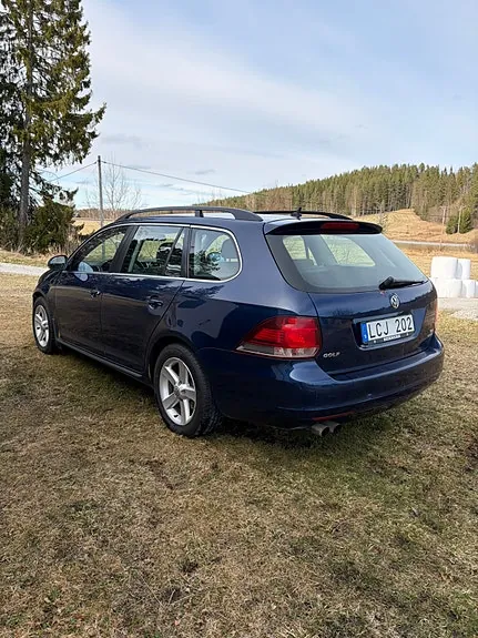 Volkswagen Golf Vi 2011 photo 2