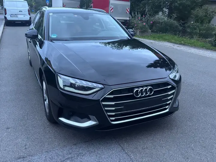 Audi A4 Avant 2020 photo 2