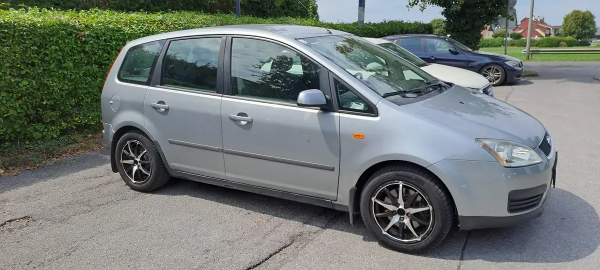 Ford Focus 2004 photo 3