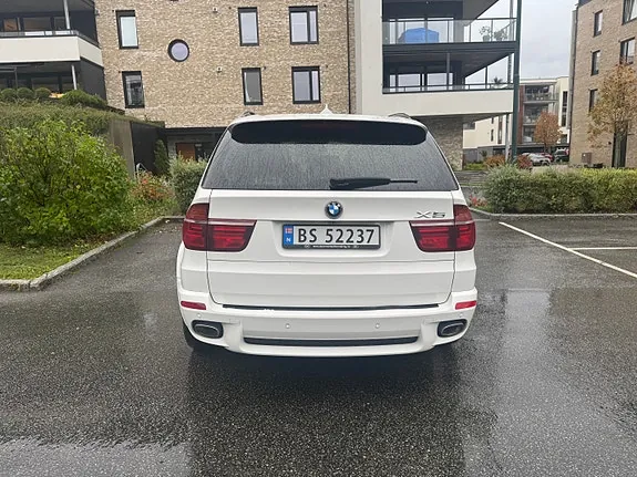 BMW X5 2011 photo 4