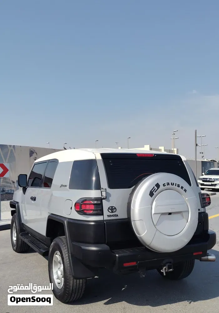 Toyota Land Cruiser 2019 photo 2