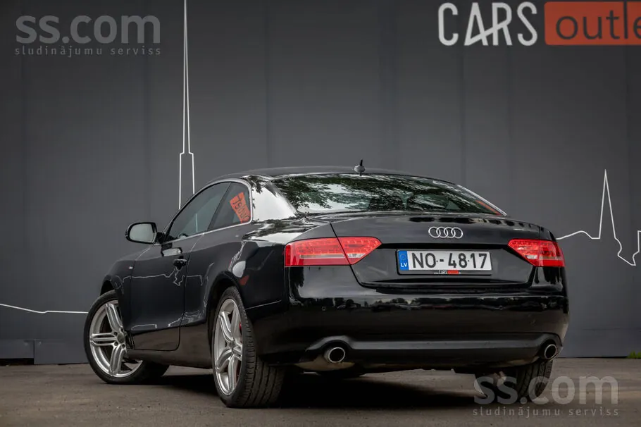 Audi A5 2010 photo 4