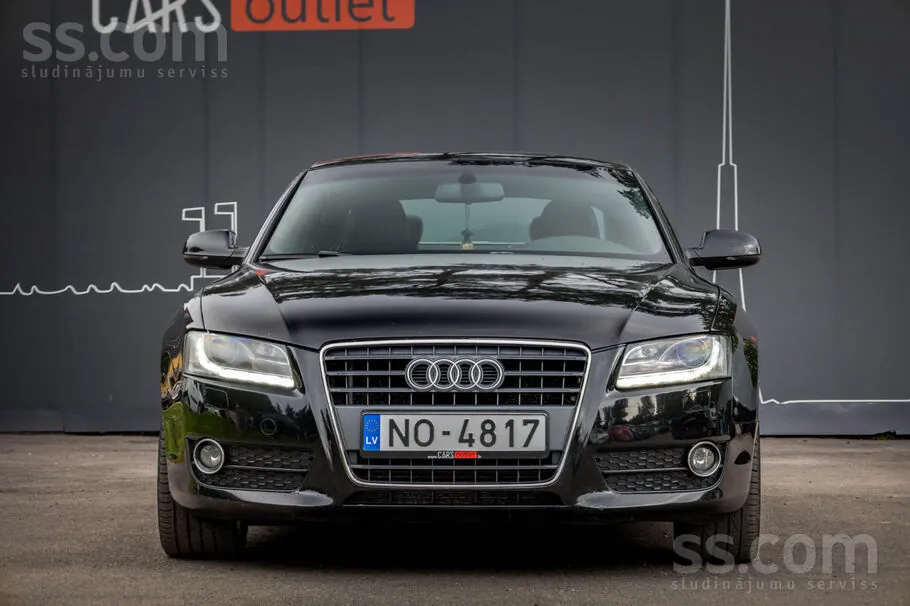 Audi A5 2010 photo 2
