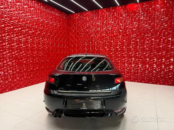 Alfa Romeo Gt 2007 photo 5