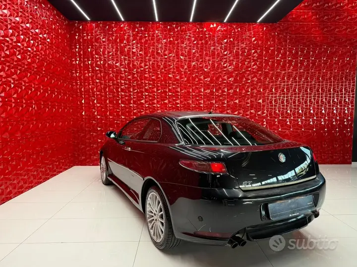 Alfa Romeo Gt 2007 photo 4