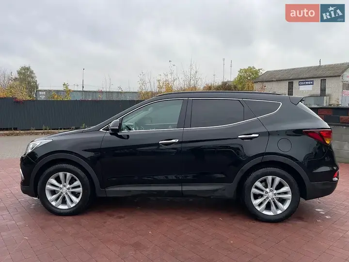 Hyundai Santa Fe 2016 photo 5