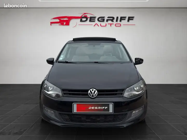 Volkswagen Polo 2011 photo 3