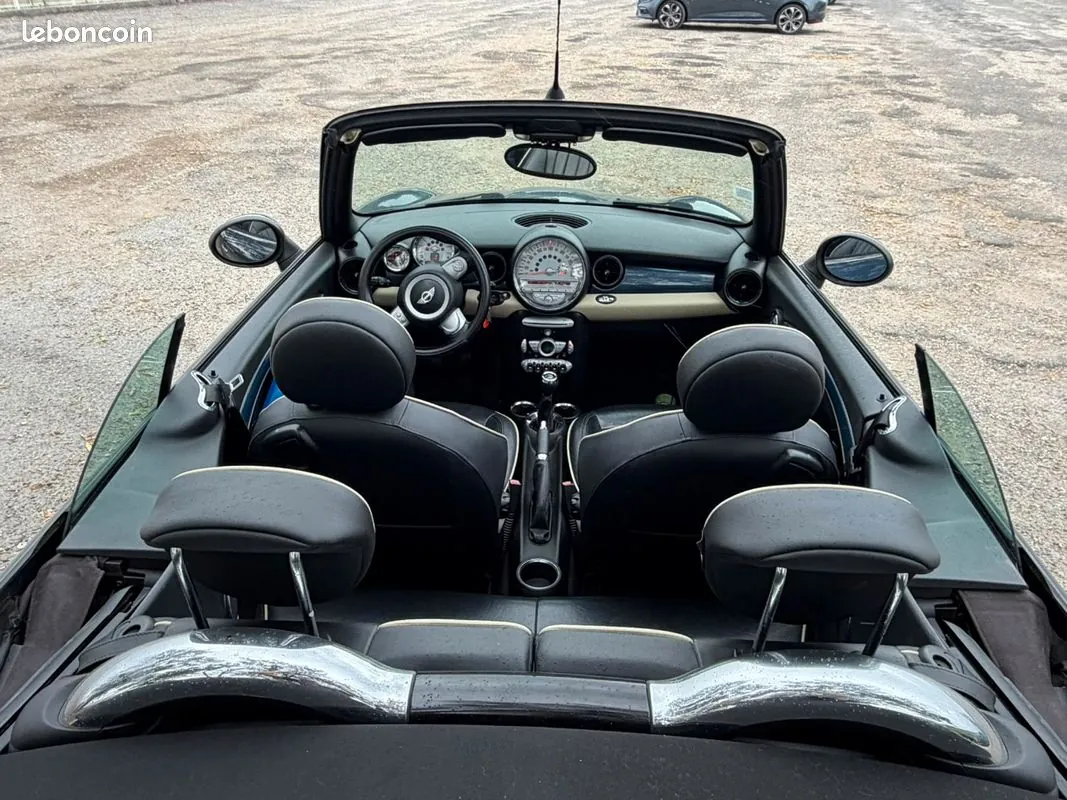 Mini Cooper 2010 photo 2