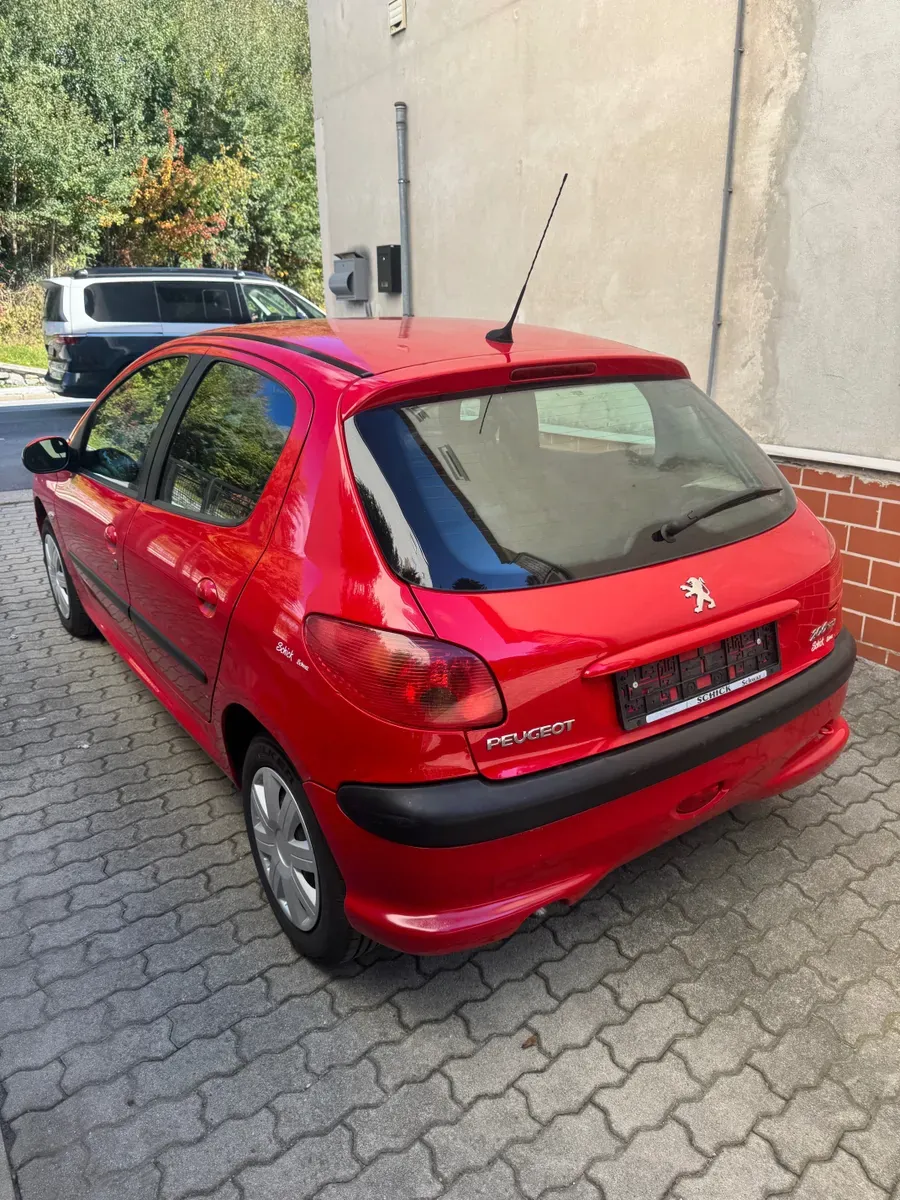 Peugeot 206 2006 photo 3