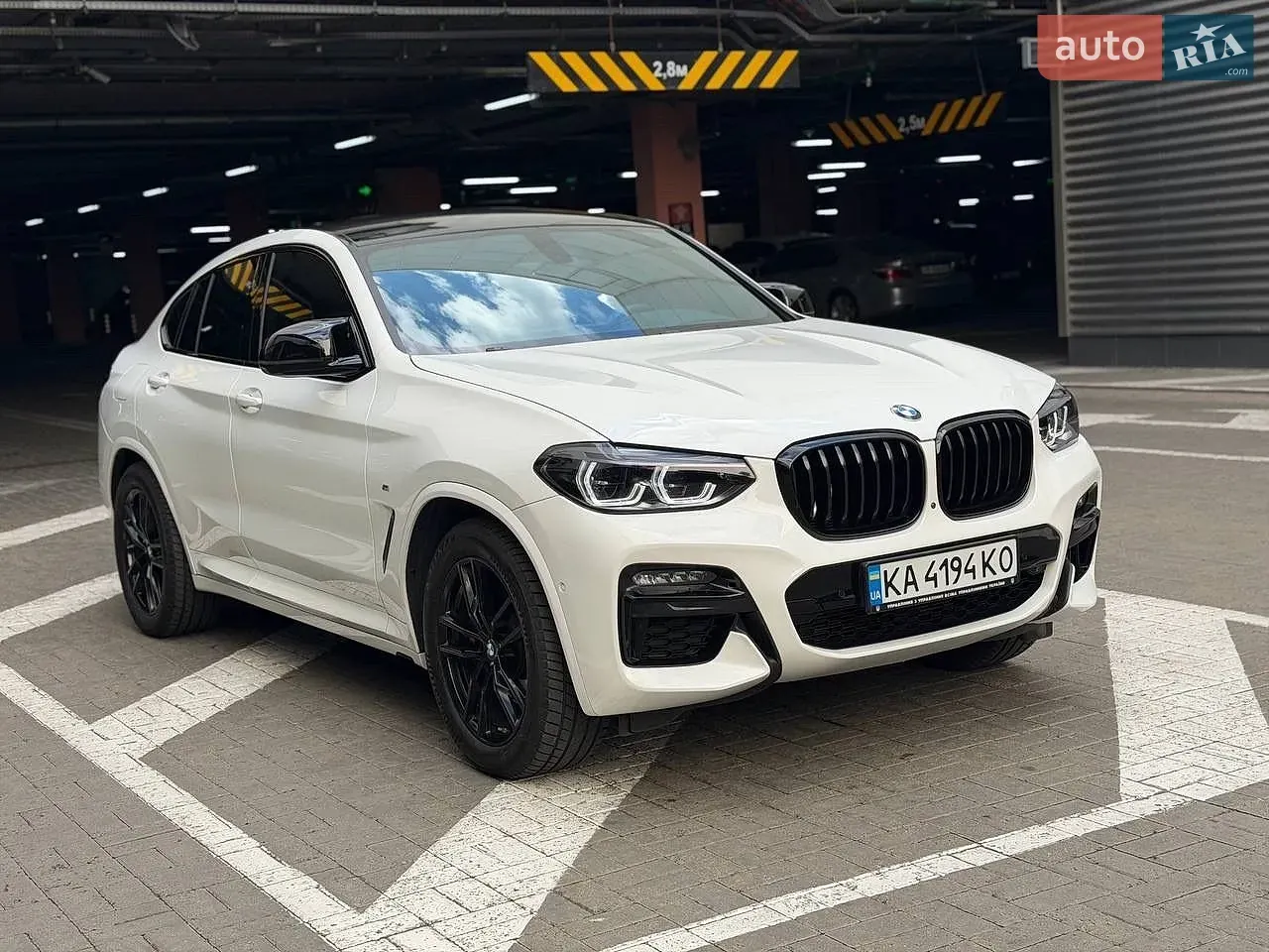 BMW X4 2021 photo 2