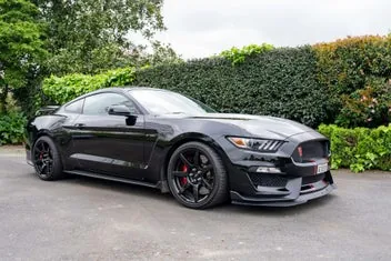 Ford Mustang 2018 photo 2