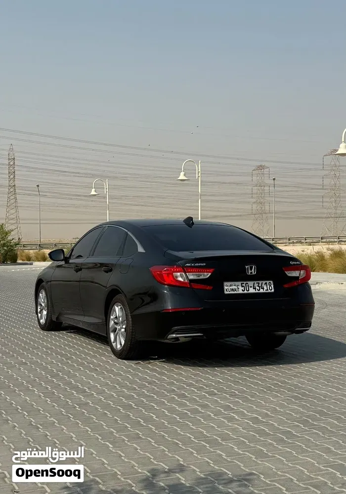 Honda Accord 2017 photo 4