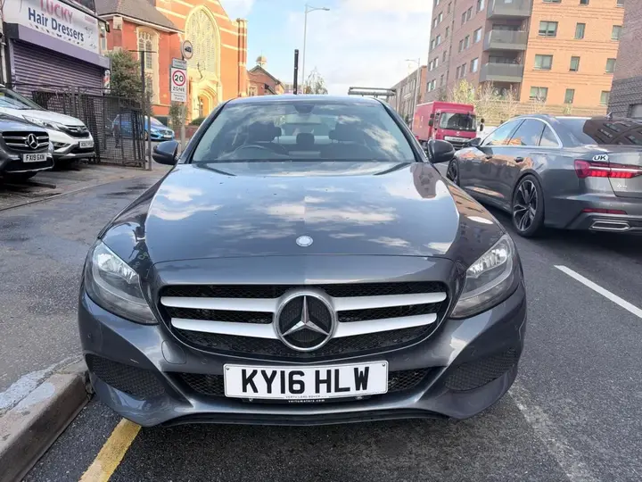 Mercedes-Benz C-Class 2016 photo 2