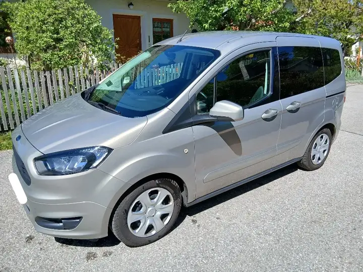 Ford Tourneo Courier 2018 photo 3