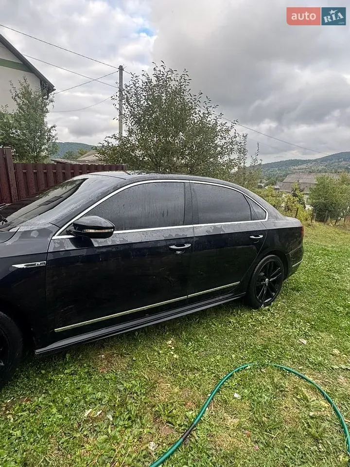 Volkswagen Passat 2016 photo 2