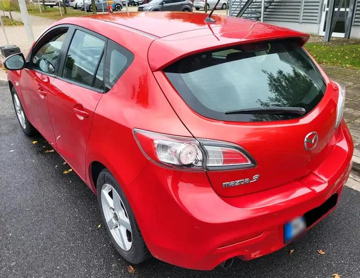 Mazda 3