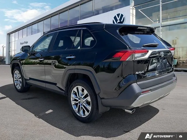 Toyota Rav4 2024 photo 3