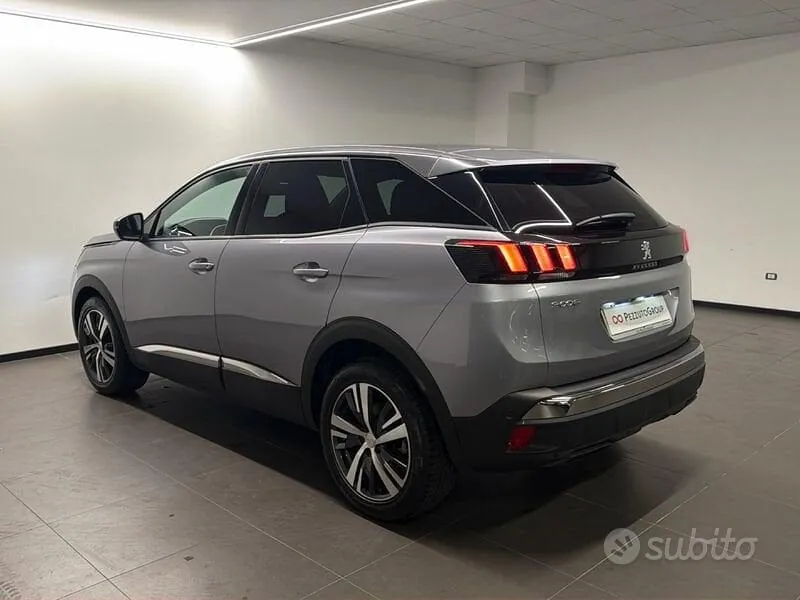 Peugeot 3008 2023 photo 4