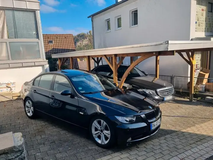 BMW 320I
