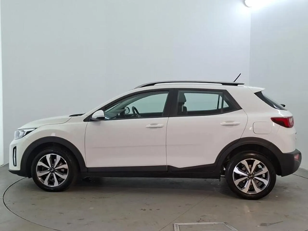 Kia Stonic 2021 photo 4