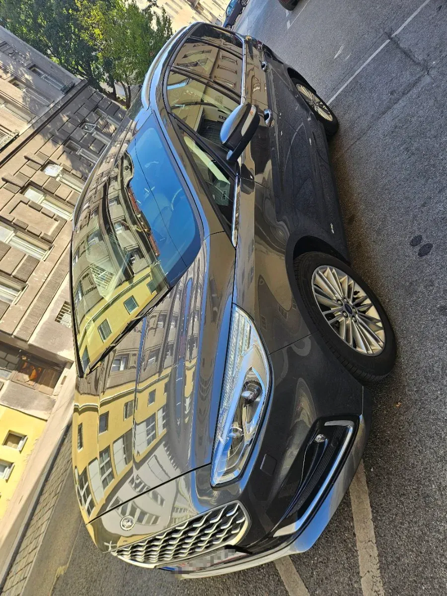 Ford Galaxy 2020 photo 2