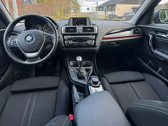 BMW 118I 2016 photo 5