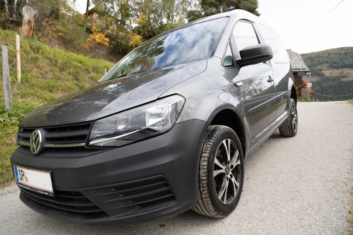 Volkswagen Caddy 2015 photo 2
