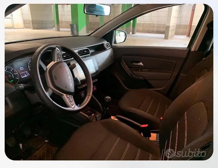Dacia Duster 2023 photo 5
