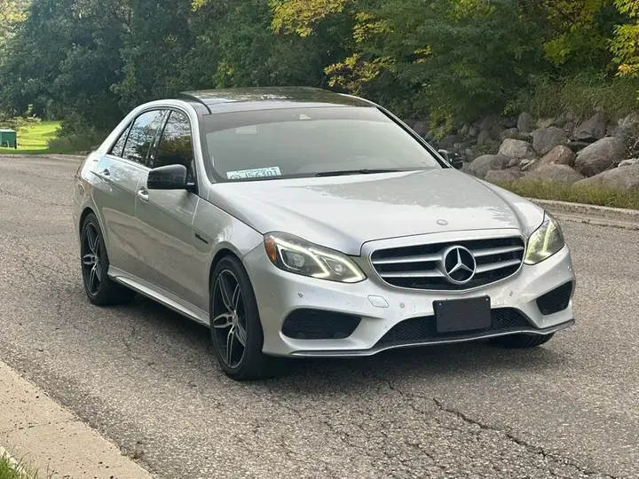 Mercedes-Benz E-Class 2014 photo 3
