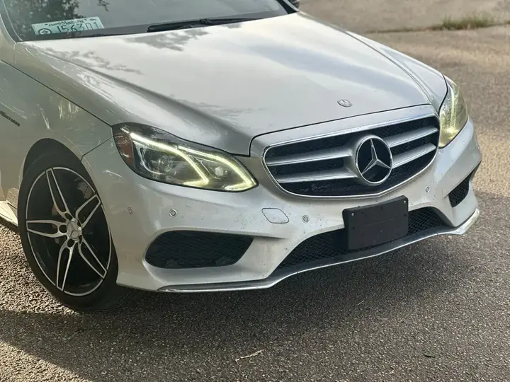 Mercedes-Benz E-Class 2014 photo 5