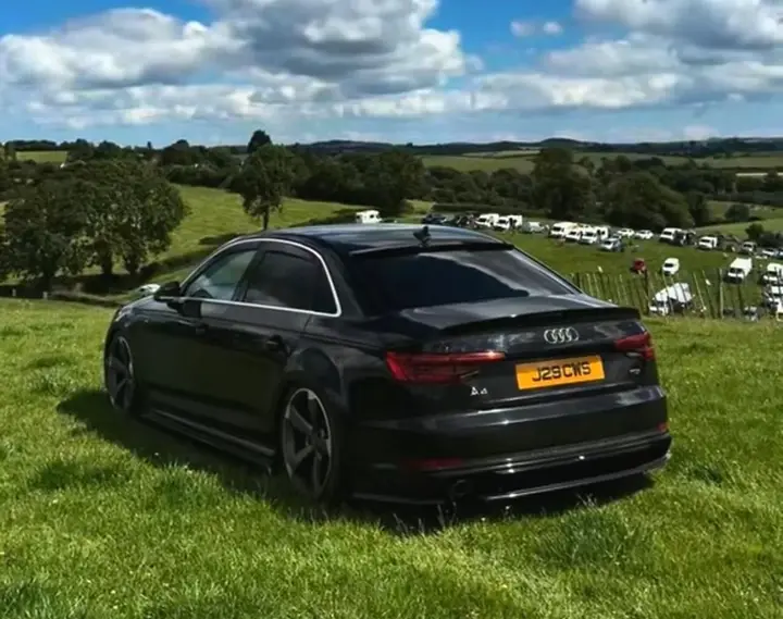 Audi A4 2016 photo 3
