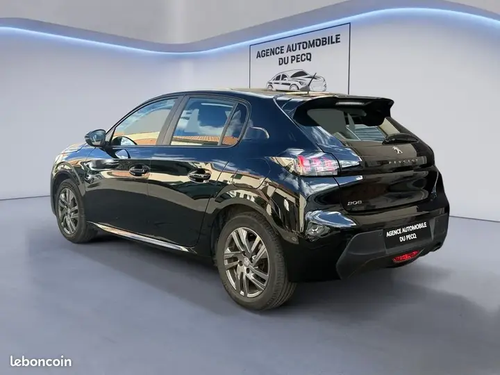 Peugeot 208 2022 photo 4