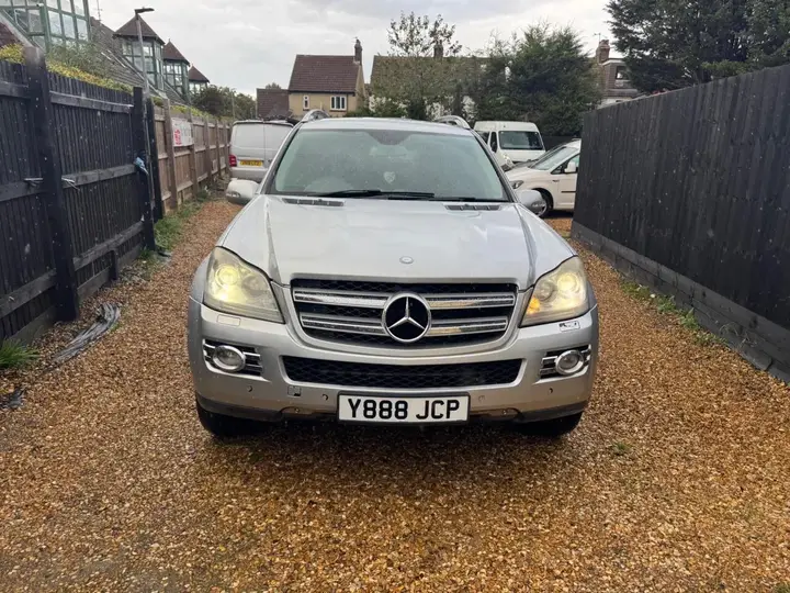 Mercedes-Benz Gl-Class 2008 photo 2