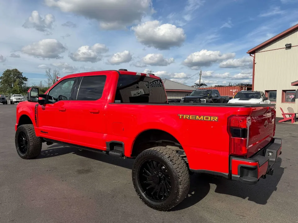Ford F-250 Lariat 2023 photo 5