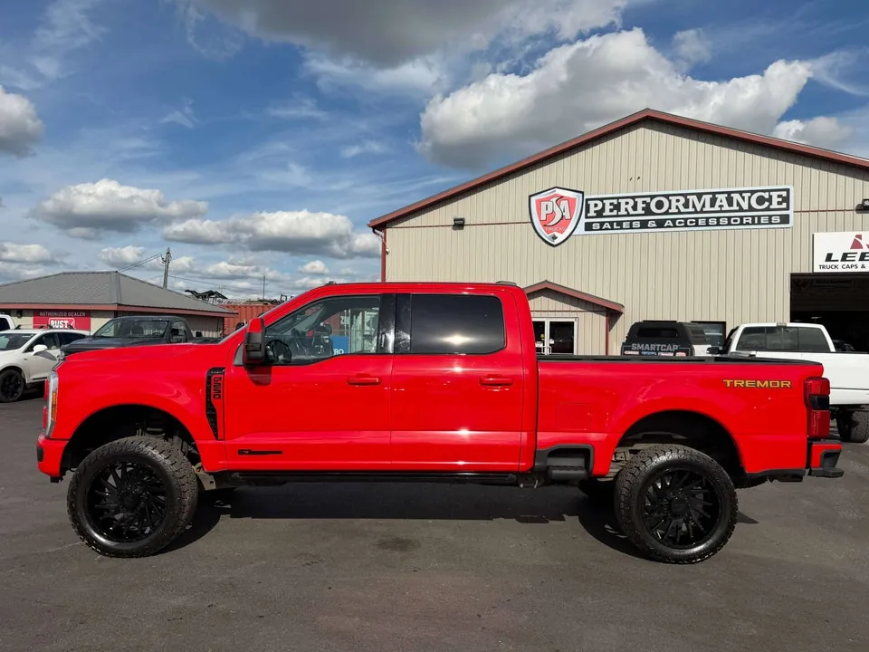 Ford F-250 Lariat 2023 photo 4