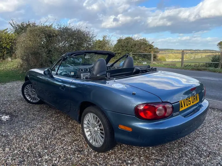 Mazda Mx-5 2005 photo 5