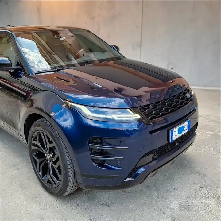 Land Rover Evoque 2021 photo 2