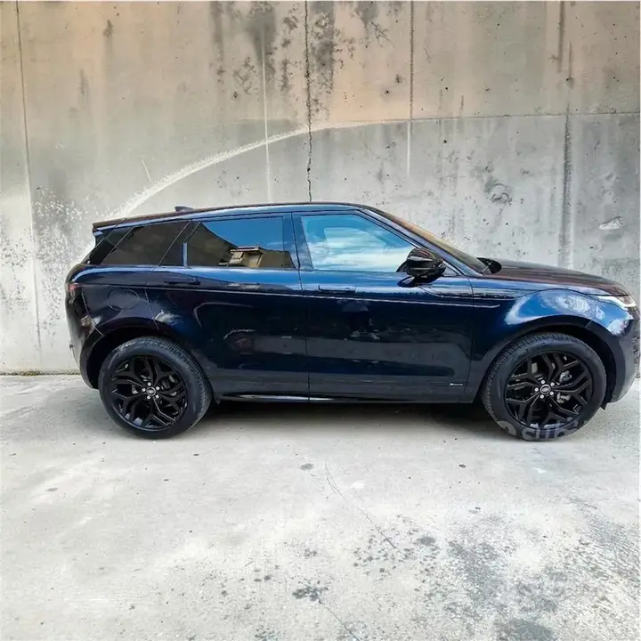 Land Rover Evoque 2021 photo 3