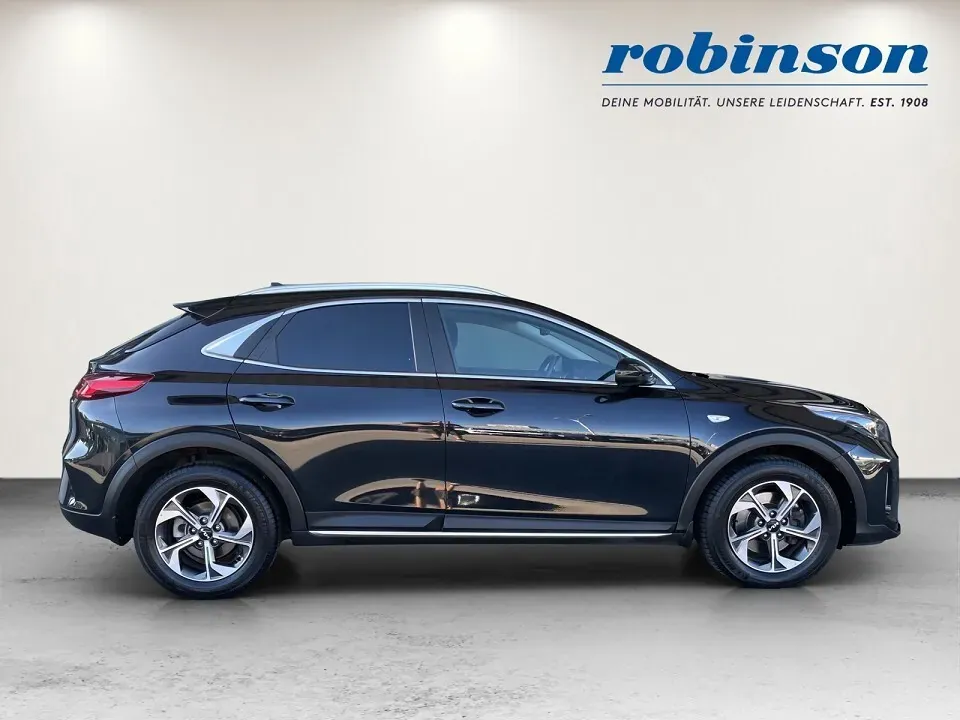 Kia Xceed 2023 photo 2