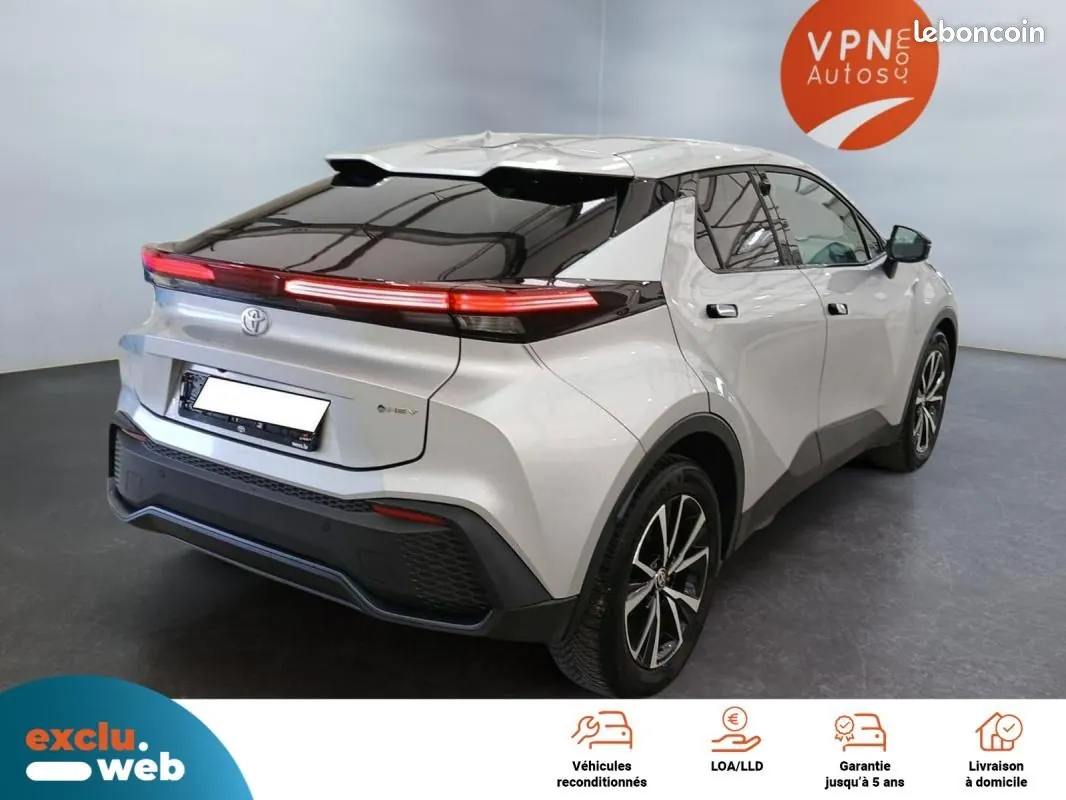 Toyota C-Hr 2025 photo 3