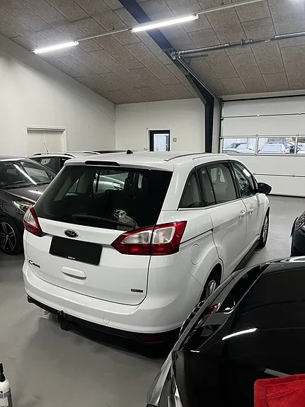 Ford C-Max 2016 photo 4