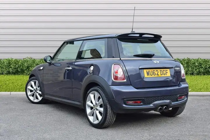 Mini Cooper S 2012 photo 5