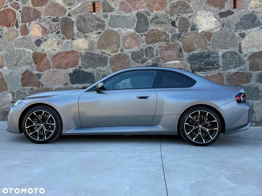 BMW M2 2025 photo 4