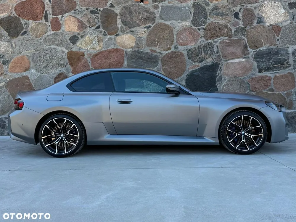 BMW M2 2025 photo 5