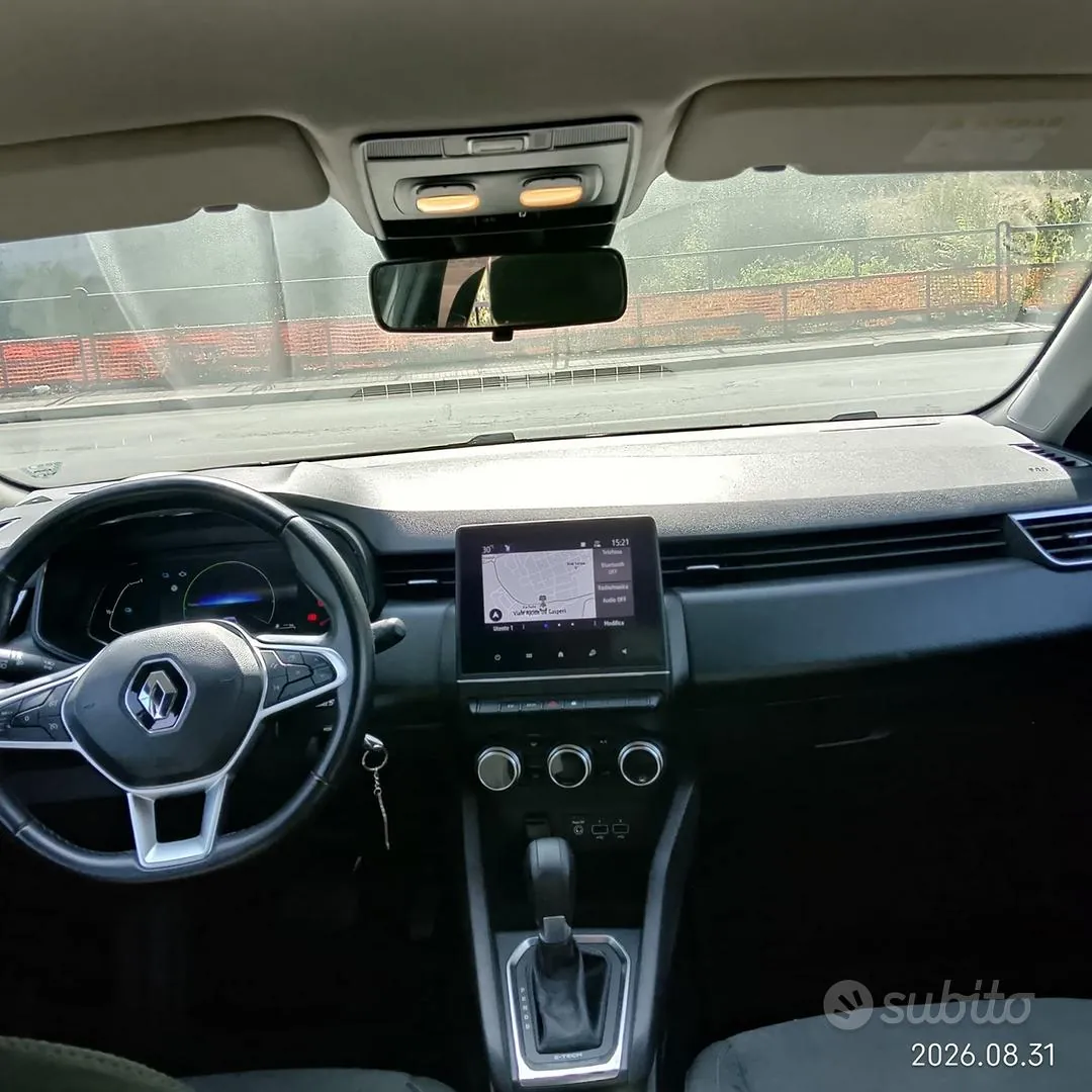 Renault Clio 2022 photo 5