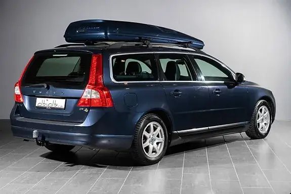 Volvo V70 2011 photo 5